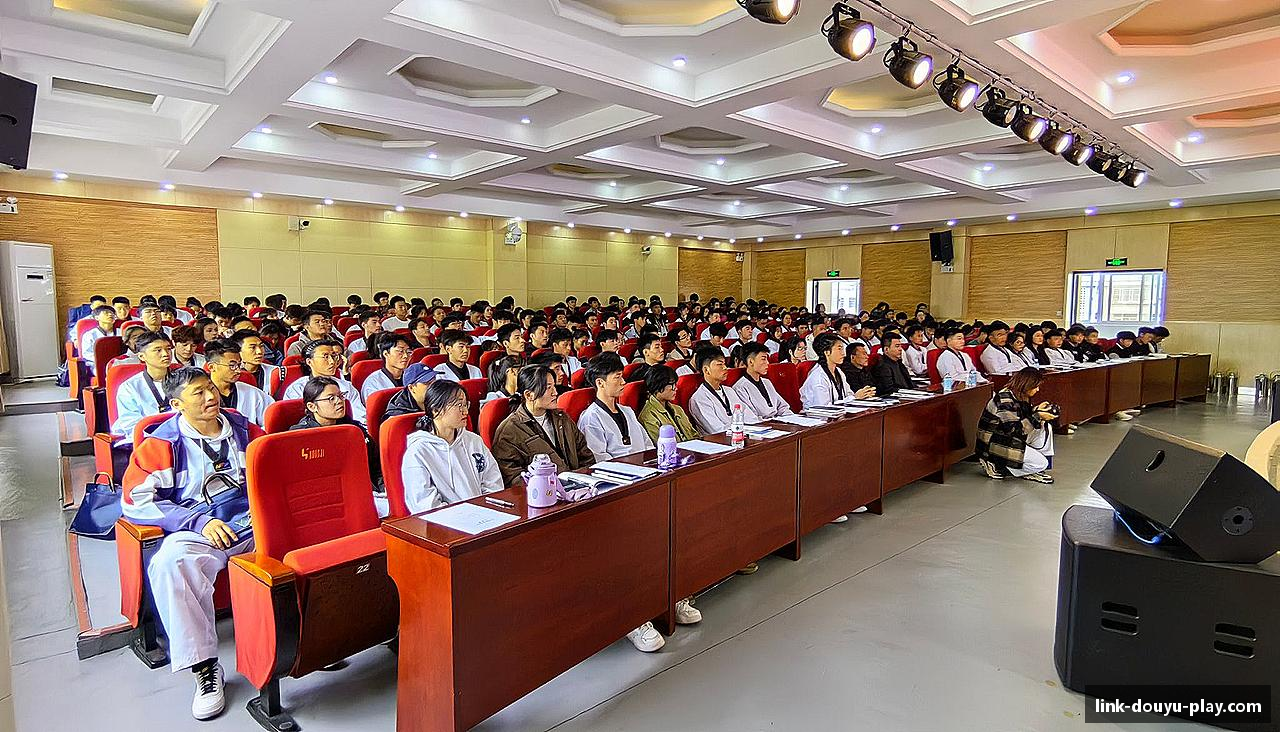 磨砺自我，绽放光芒！